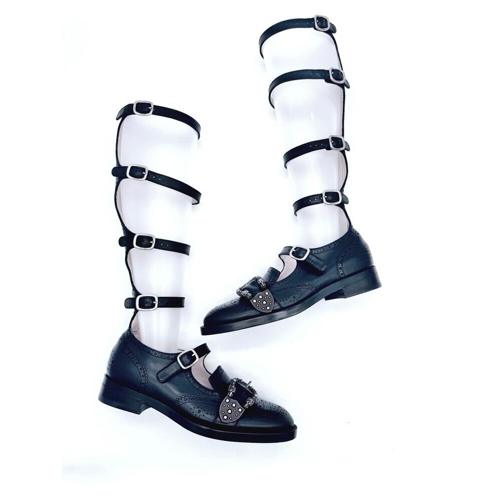 Gucci Runway Queercore Black Leather Brogue Gladiator Knee Boots size EU 38.5